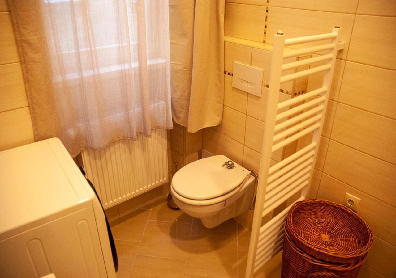 Western Apartman Budapeste Exterior foto